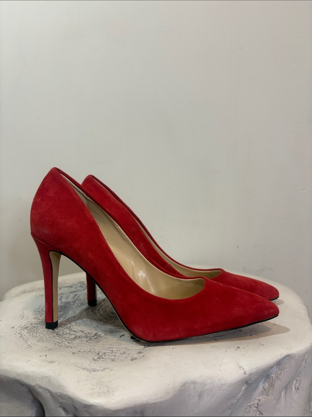 Bright Crimson Red Suede 3.5” Skinny Heel Pointed Toe Stilettos Pumps Saks 5.5